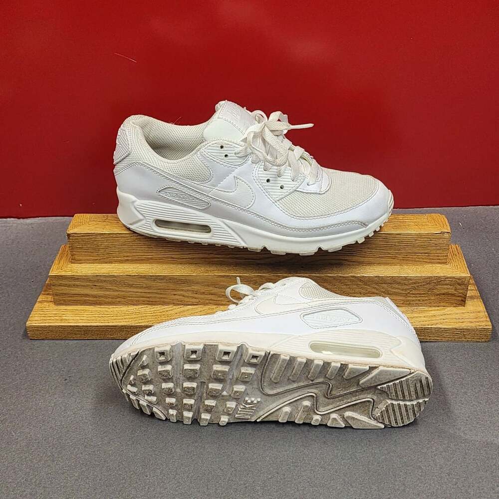 Nike Air Max 90 Triple White Sneakers